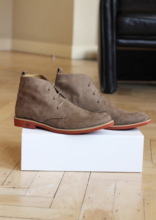 Beige vegan suede men boots