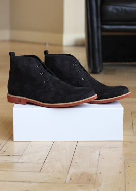Black vegan suede men boots