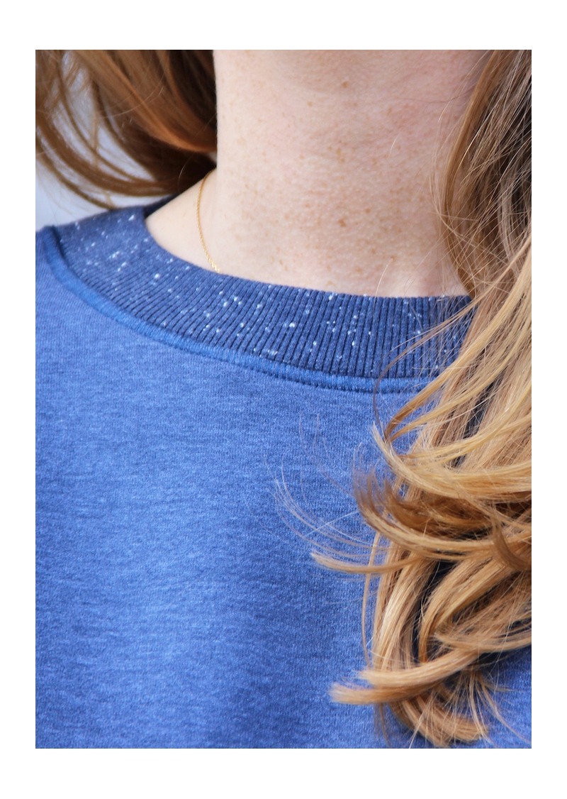 Blue organic cotton and recycled polyester sweater